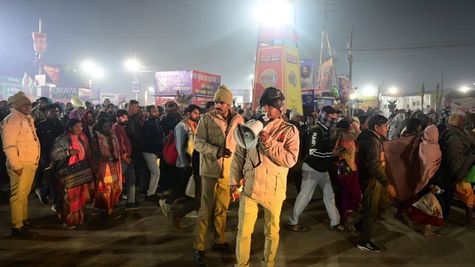 Maha Kumbh 2025 Stamped: महाकुंभ 2025 में मची भगदड़, सरकार ने जारी की एडवाइजरी, इन बातों का जरूर रखें ध्यान   