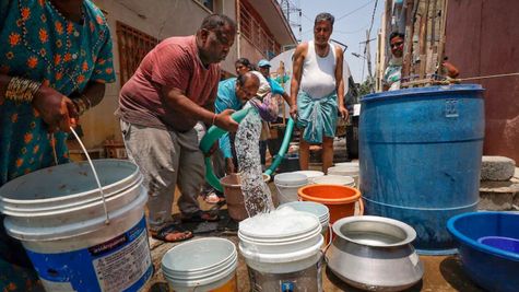 Bangalore News: गर्मी में पानी खराब करना पड़ेगा भारी! लगेगा ₹5000 तक का जुर्माना, शिकायत के लिए जारी किए नंबर