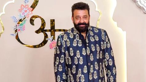 Sanjay Dutt Fan: संजय दत्त की फैन ने मरने से पहले इतने करोड़ों की प्रॉपर्टी कर दी उनके नाम, जानें पूरा मामला