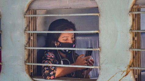 IRCTC Vikalp Scheme: तत्काल रेलवे टिकट बुकिंग वालों के लिए फायदेमंद है ये स्कीम, मिलता है कई ट्रेनों का ऑप्शन