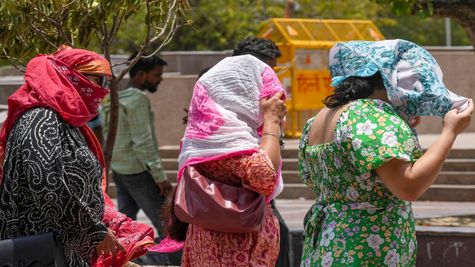 Delhi Weather Forecast: दिल्ली में तगड़ी गर्मी से टूट रहा रिकॉर्ड! आज से होली तक मिलेगी राहत? आया अपडेट