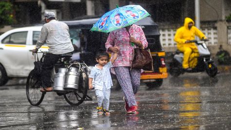 Maharashtra Weather Forecast: महाराष्ट्र में भारी बारिश की चेतावनी! मुंबई समेत इन जिलों के लिए अलर्ट जारी