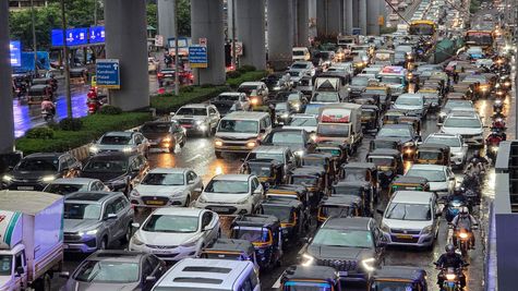 Weather Forecast: Maharashtra में मानसून की एंट्री, मुंबई समेत इन जिलों में थमी रफ्तार, आगे कैसा रहेगा हाल?
