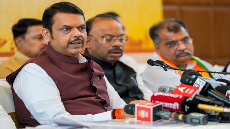 Electricity Bill News: महाराष्ट्र सरकार का बड़ा ऐलान! घटेगी बिजली का बिल, CM देवेंद्र फड़णवीस ने दिया अपडेट