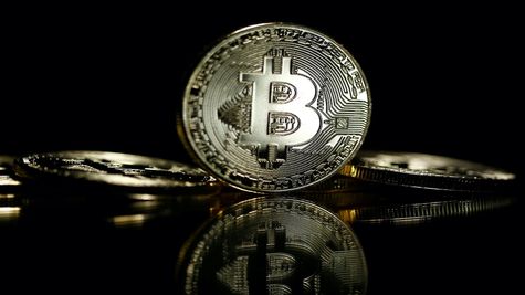 Bitcoin Price: US शटडाउन के बीच इस क्रिप्टो ने तोड़े सारे रिकॉर्ड! 1.25 लाख डॉलर के पार भाव - ये है वजह