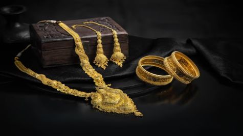 Gold Rate Today: सोना फिर चढ़ा! दिल्ली में आज 24 और 22 कैरेट सोने की कीमत में कितनी हुई बढ़ोतरी?