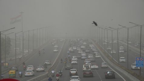 Delhi AQI: बाहर जाने का प्लान? पहले दिल्ली का AQI देख लें, एयर क्वालिटी गंभीर से भी आगे निकली!