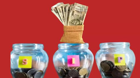 SIP Calculation: Rs 3000 के निवेश से आपके पास भी होगा 1 करोड़ का फंड! कमाल के ट्रिक के साथ जानें फुल कैलकुलेशन