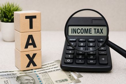 ITR फाइलिंग AY 2026-27: फॉर्म में हुए बड़े बदलाव, क्या अब ITR-1 भरना होगा और भी आसान?