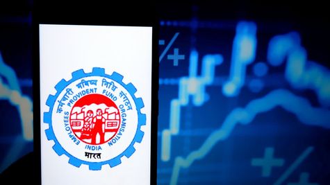 EPF Transfer Rule: Job Change के बाद PF Merge होगा या नहीं? EPFO का पूरा नियम समझें? 