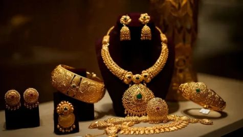 Gold Silver Price Today: US फेड नतीजों से पहले फिसला सोना-चांदी! जानिए 17 जून को कितना सस्ता हुआ भाव
