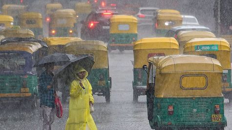 Aaj Ka Mausam: मौसम विभाग ने जारी किया भारी बारिश का अलर्ट! कई राज्यों में खतरा, तेज आंधी-तूफान की चेतावनी