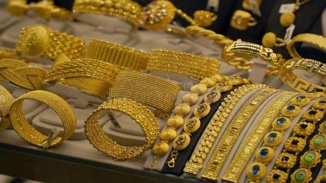Gold-Silver में फिर लौटी तेजी, WGC ने बताया आगे सोना चढ़ेगा या गिरेगा?