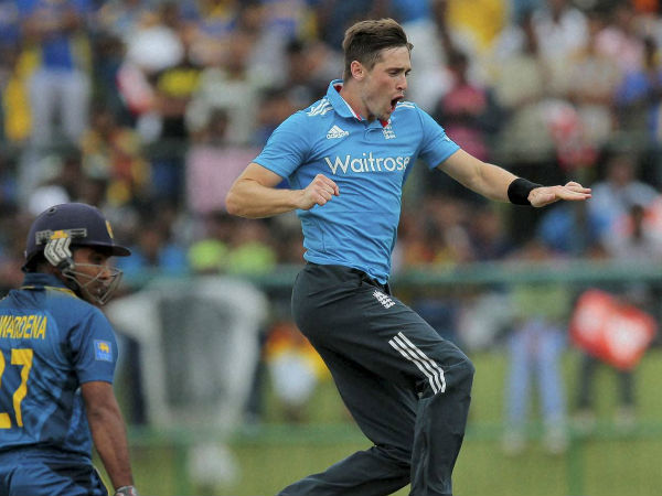 (6) क्रिस वोग्स 