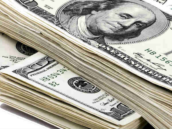 निचले स्तर पर विदेशी मुद्रा भंडार 