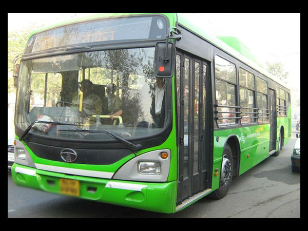 पब्लिक ट्रांसपोर्ट का इस्‍तेमाल करें 