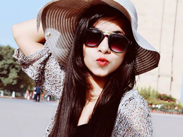 बिग बॉस के घर में भी सुनाएंगी अपने गाने 