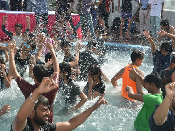 प्लानिंग करें