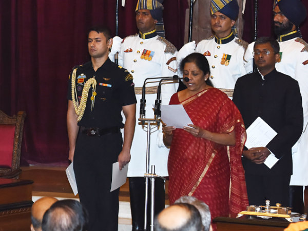 निर्मला सीतारमण अगली रक्षा मंत्री