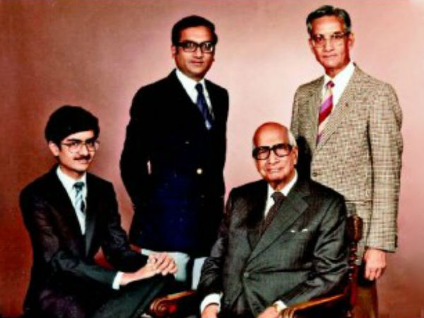 प्रारंभिक जीवन