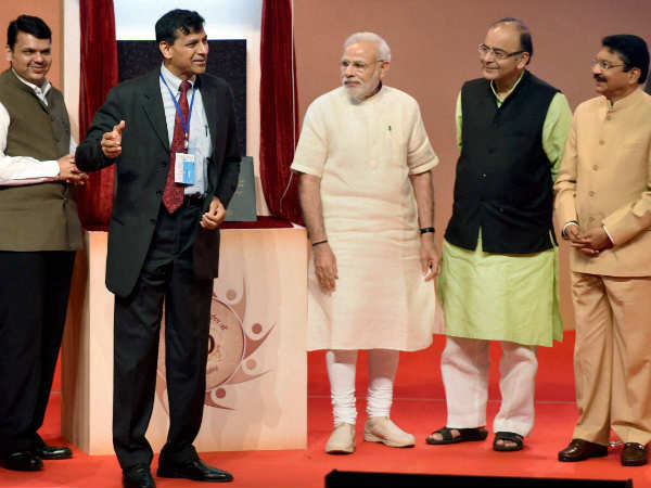 नोटबंदी से सिर्फ तात्कालिक लाभ मिला: राजन