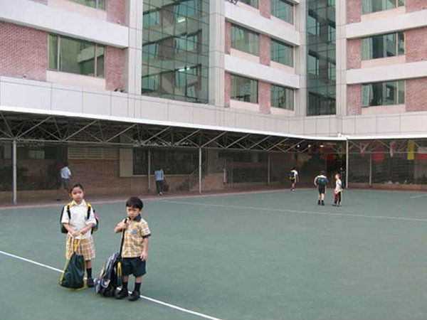 इकोले मोंडिअल