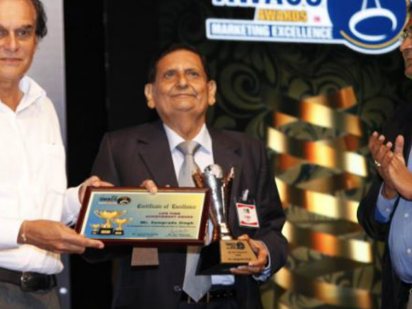 दुनियाभर में मेटल-माइनिंग किंग के नाम से फेसम