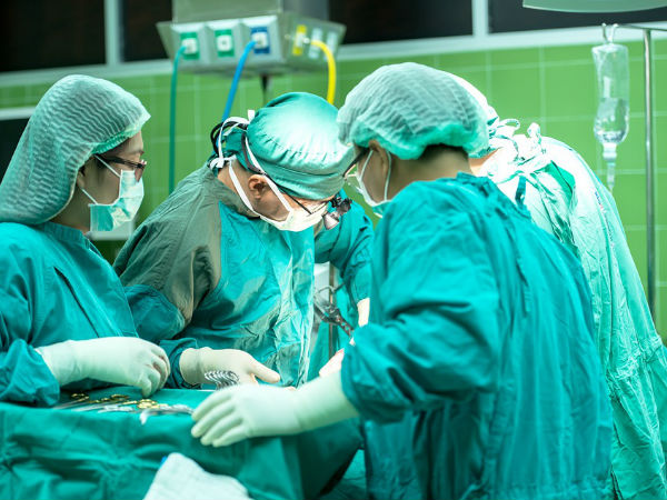 6. चिकित्सा पेशेवर (Medical Professionals)