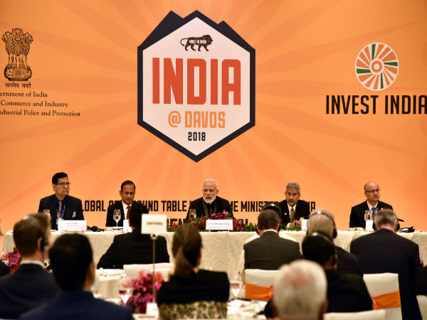 130 सदस्यीय दल 