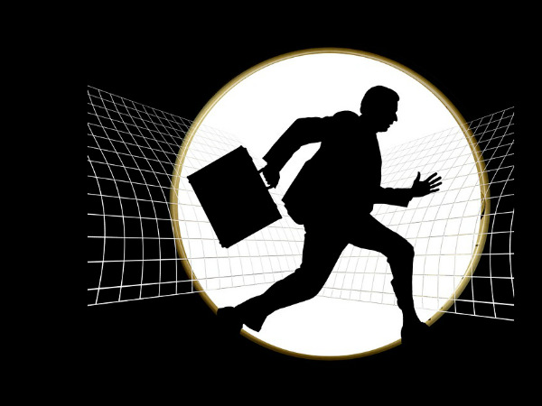 सीबीडीटी का आदेश, टैक्स चोरों के पीछे पड़ जाएं