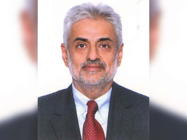 दीपक तलवार 