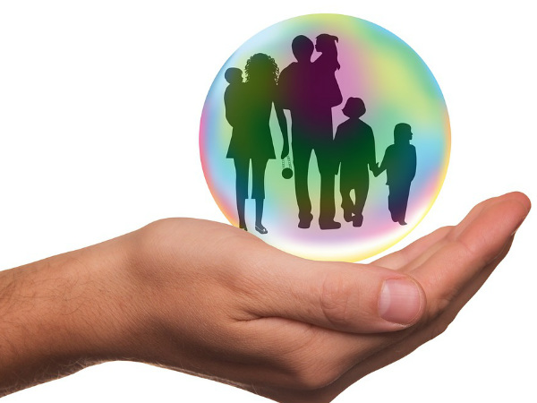 5 लाख रुपए प्रतिवर्ष की स्वास्थ्य सुविधाएं देने का लक्ष्य