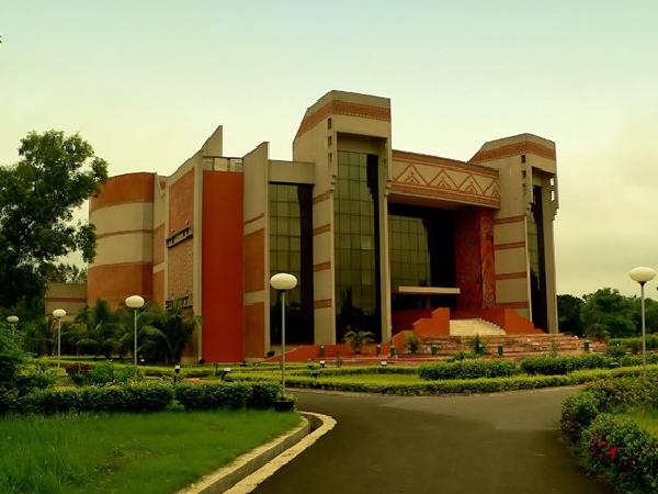 भारतीय प्रबंधन संस्थान कलकत्ता (IIMC)