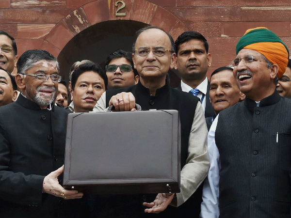 महंगाई के अनुसार बढ़ेगा वेतन