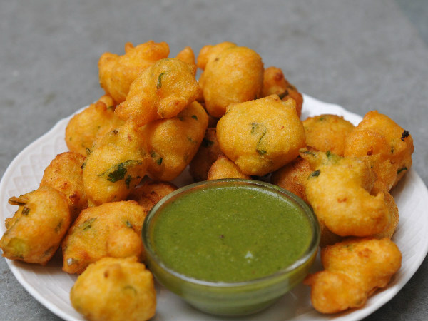 पकौड़े बेचकर कमाए पैसे