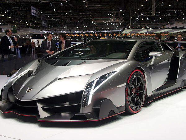 लेंबोर्गिनि वेनेनो