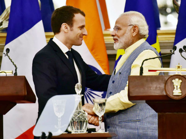 निशाने पर अमेरिका