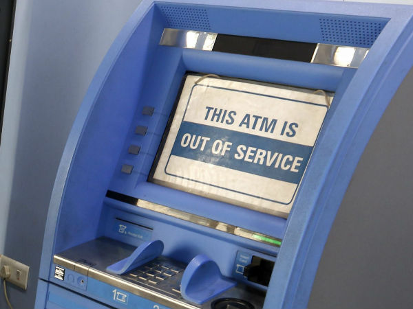 क्या वाकई में है कैश की कमी?