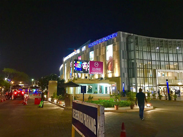 5-फोनिक्स मार्केट सिटी 