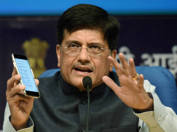 पीयूष गोयल ने संभाला वित्त मंत्रालय