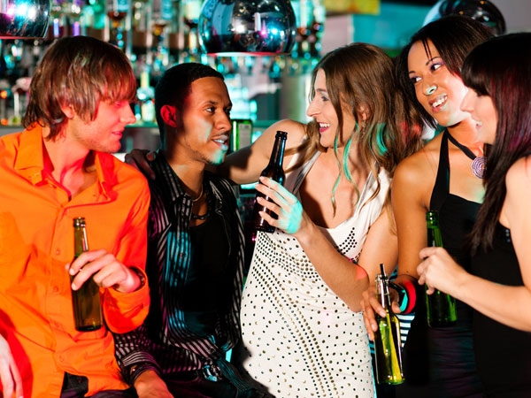 नाइट क्लब 