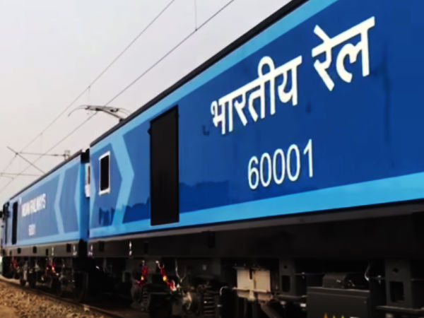 3.ट्रेन के निकलने के कुछ घंटे पहले टिकट कैंसिल करने पर 