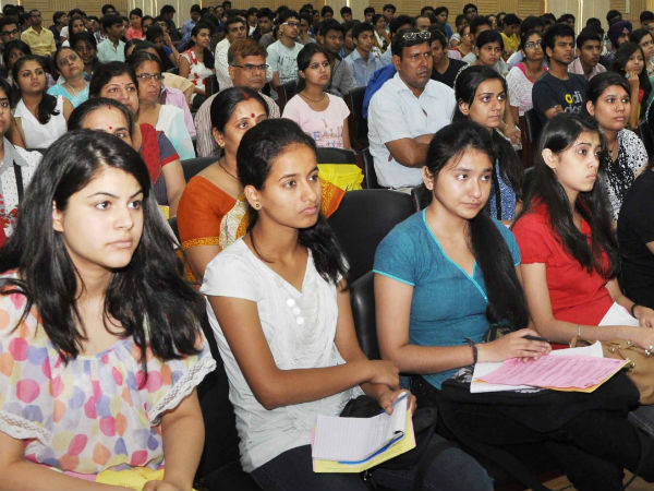 प्राइवेट कोचिंग संस्‍थानों के गठबंधन को तोड़ने का प्रयास 