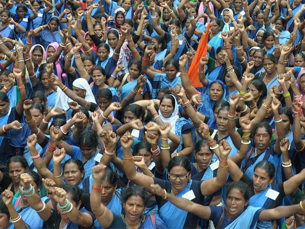 रुटीन और सेप्रेट इंसेटिव अलग से 