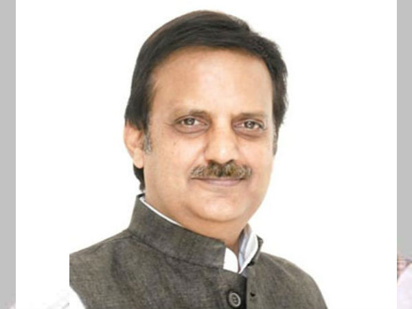 रीवा के राजेन्‍द्र शुक्‍ल 