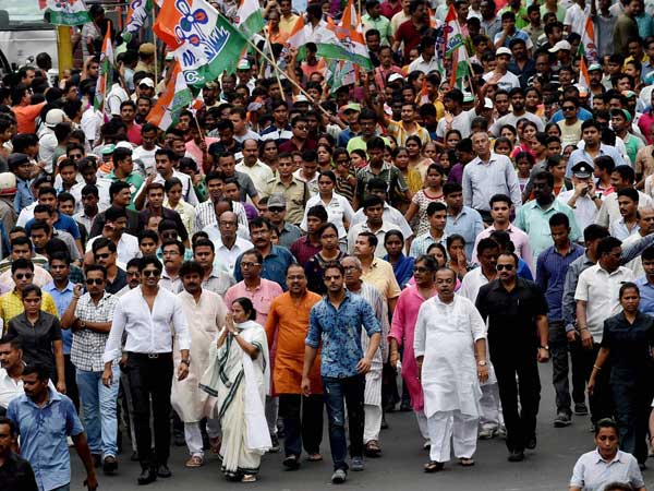 इन सेक्‍टर के लोग हड़ताल का कर रहे समर्थन 