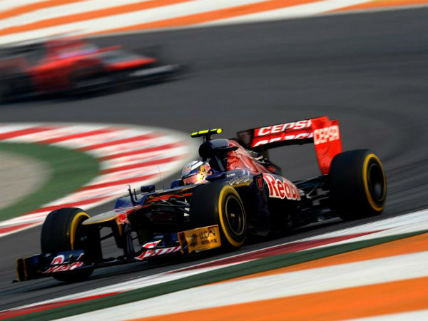 फॉर्मूला वन रेस में चलने वाली हर गाड़ी के टायर्स में नाइट्रोजन एयर का ही इस्तेमाल