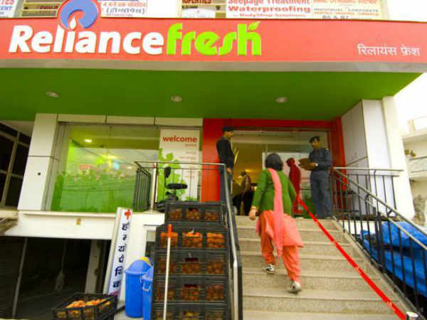 देश का लगभग पूरा रिटेल मार्केट अब भी असंगठित