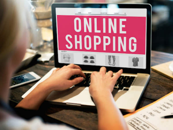 बिकता है नकली सामान, ये है बचने का तरीका 