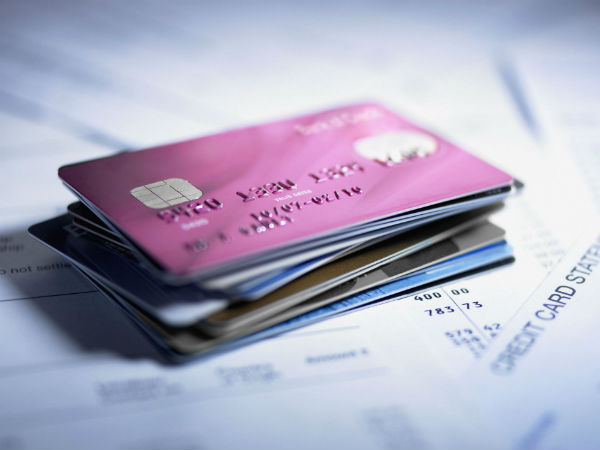 क्रेडिट कार्ड के बिल के रोलओवर से बचें